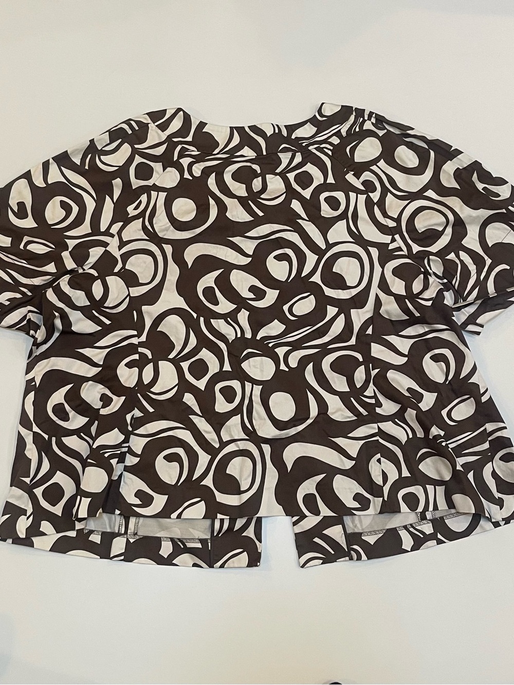 Lane Bryant Size 28 Brown & Cream Abstract Print Short Sleeve Jacket - Picture 6 of 6
